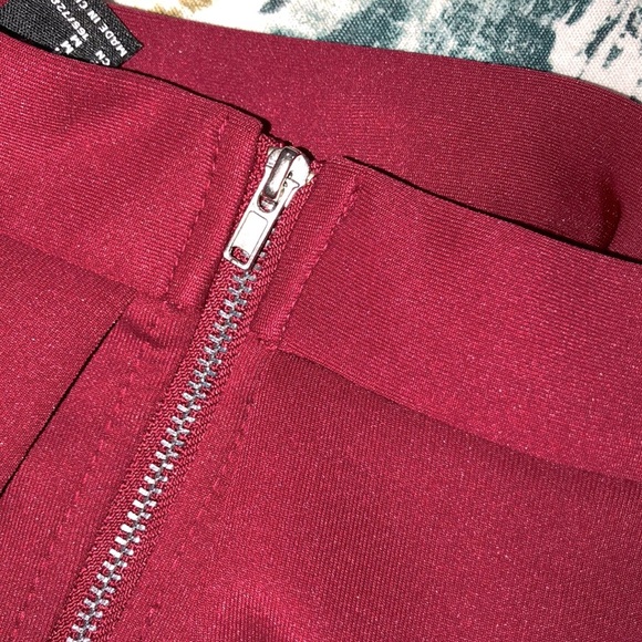 Forever 21 size medium cranberry color skirt - Picture 3 of 4